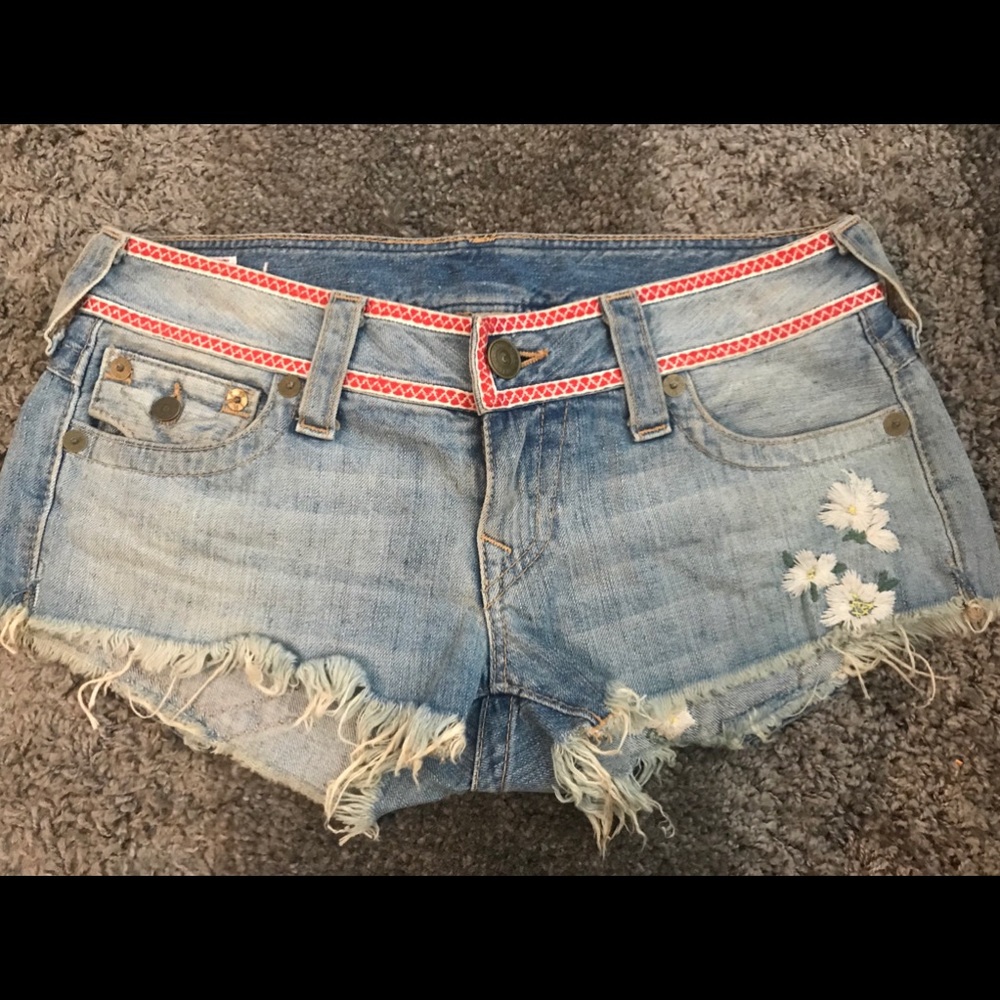 True Religion Joey Cut Off Short size 28